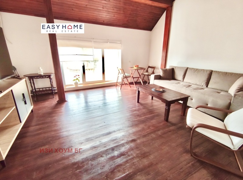 Дава под нем  1-стаен, град София, Център •  750 € • ID 34314409 — holmes.bg - [1] 