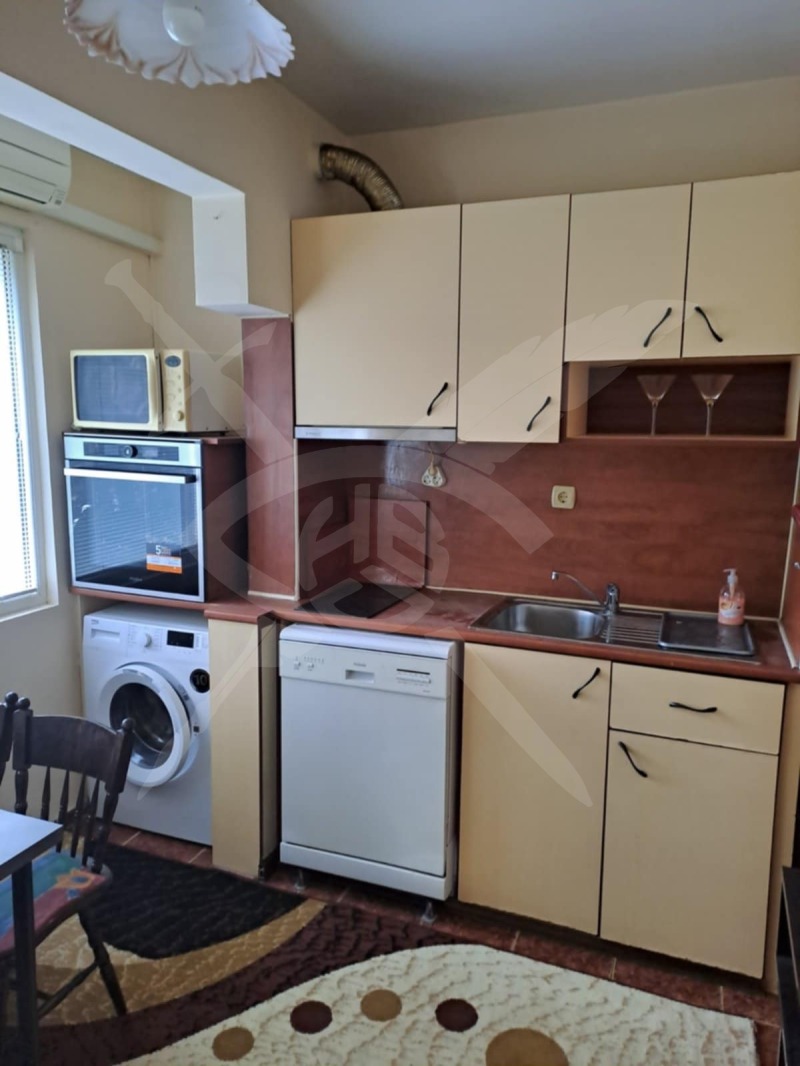 В аренду  1 спальня Варна , Левски 1 , 63 кв.м | 80468132