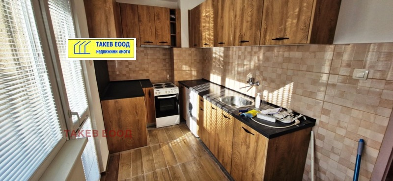 Дава под наем 4-СТАЕН, гр. София, Лагера, снимка 7 - Апартаменти - 52827451