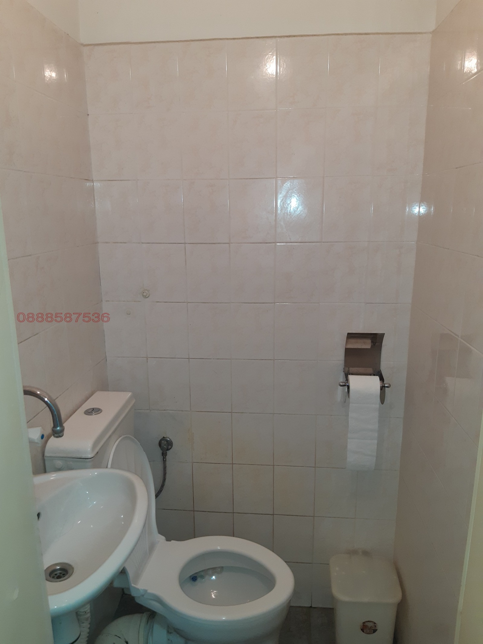 Дава под наем ОФИС, гр. Шумен, Център, снимка 13 - Офиси - 53628541