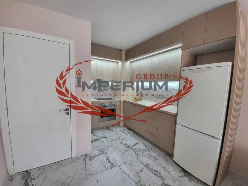 Под наем 2-СТАЕН, град Варна, Младост 1 • 900 лв. • 50085898 — Holmes.bg