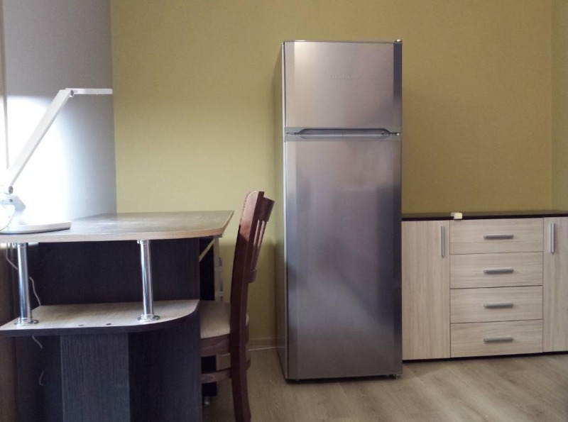 Para alugar  1 quarto Plovdiv , Kiutchuk Parij , 60 m² | 82311703 - imagem [3]