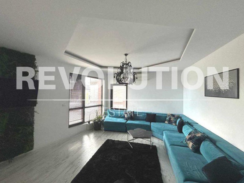 Под наем 3-СТАЕН, град Варна, Център • 1000 € • 30747129 — Holmes.bg