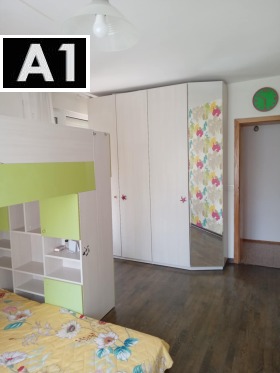 3-стаен град София, Студентски град 5