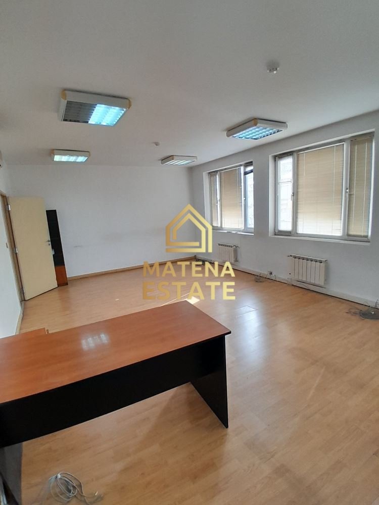 Do wynajęcia  Biuro Sofia , Geo Milew , 125 mkw | 55737661 - obraz [5]