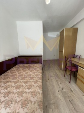 1 sypialnia Kajsiewa gradina, Warna 11