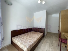 1 sypialnia Kajsiewa gradina, Warna 10