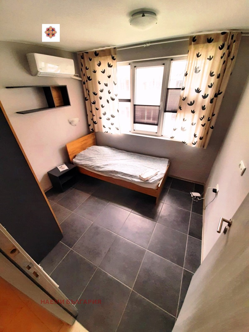 De inchiriat  3+ dormitor Sofia , Lagera , 127 mp | 71595602 - imagine [6]