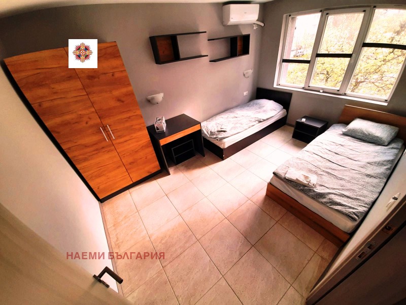 De inchiriat  3+ dormitor Sofia , Lagera , 127 mp | 71595602 - imagine [4]