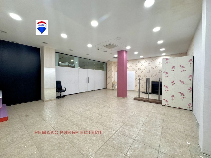 Kiadó  Üzlet Ruse , Centar , 60 négyzetméter | 88272308 - kép [2]