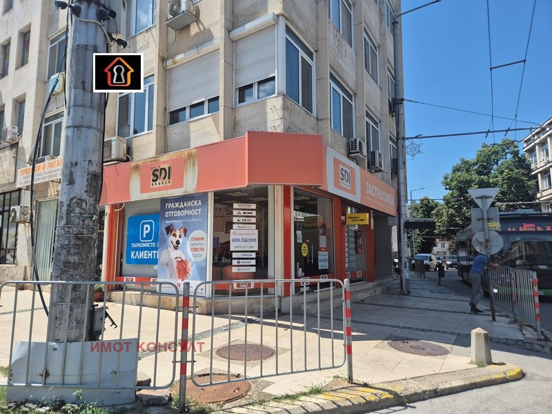 Дава под наем МАГАЗИН, гр. Враца, Център