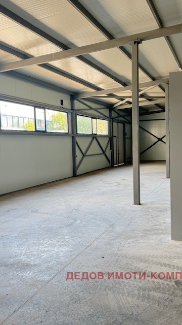 Vuokrattavana  Varastointi Stara Zagora , Industrialna zona - zapad , 370 neliömetriä | 14876755 - kuva [3]