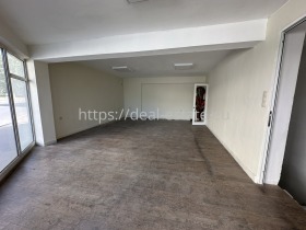 Κατάστημα ΤΣηροκ τσενταρ, Βλαγοεβγραδ