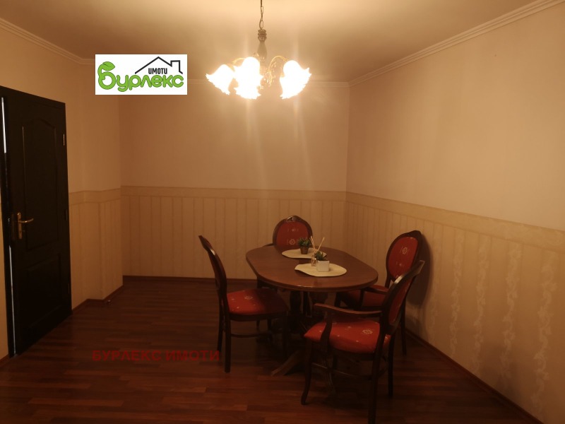 Дава под наем 2-СТАЕН, гр. Варна, Гръцка махала, снимка 2 - Апартаменти - 52803815