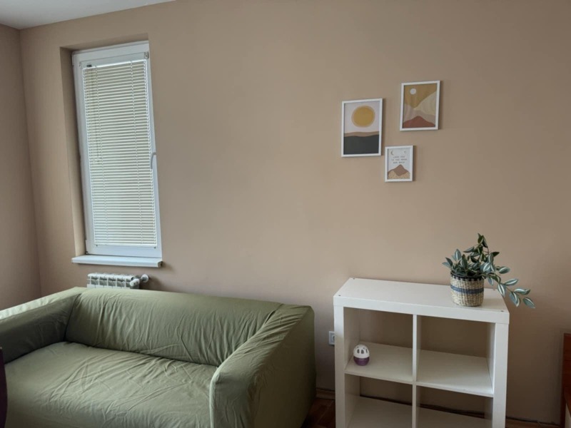 Da affittare  Studio Sofia , Mladost 4 , 45 mq | 12134800 - Immagine [2]