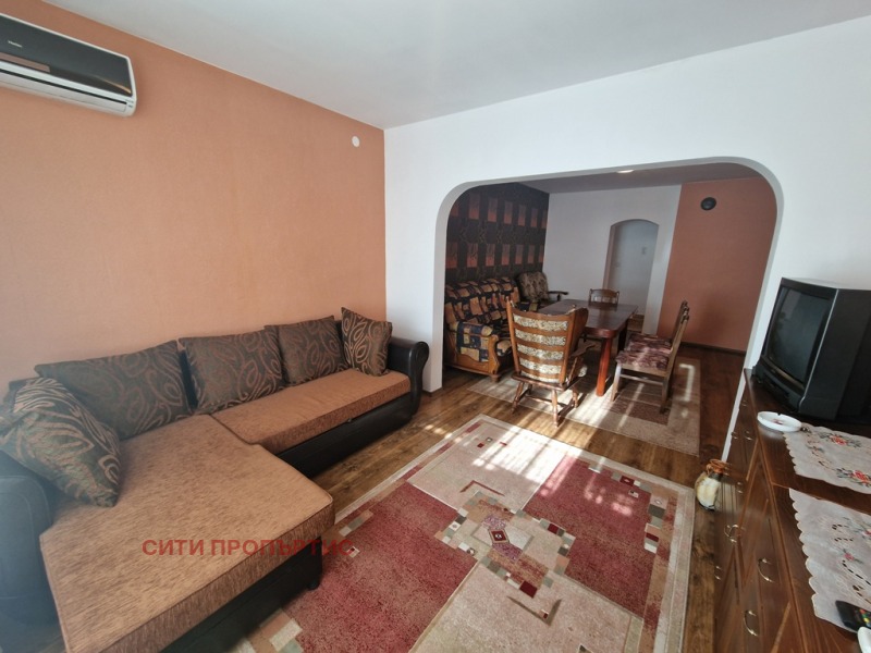 Дава под наем  2-стаен град Благоевград , Широк център , 76 кв.м | 32108585 - изображение [3]
