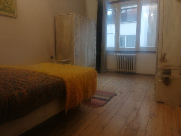 Zu vermieten  2 Schlafzimmer Sofia , Zentar , 96 qm | 82747509 - Bild [2]