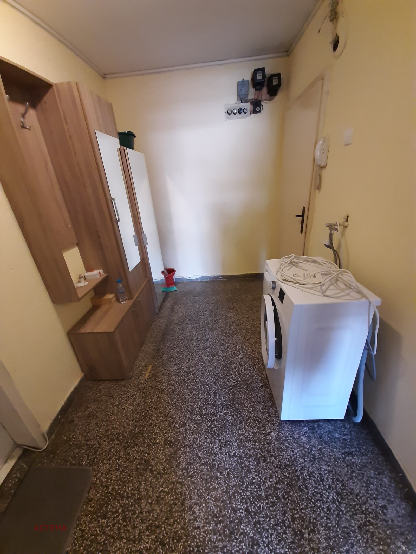 Дава под наем АТЕЛИЕ, ТАВАН, гр. София, Изток, снимка 11 - Апартаменти - 54509463
