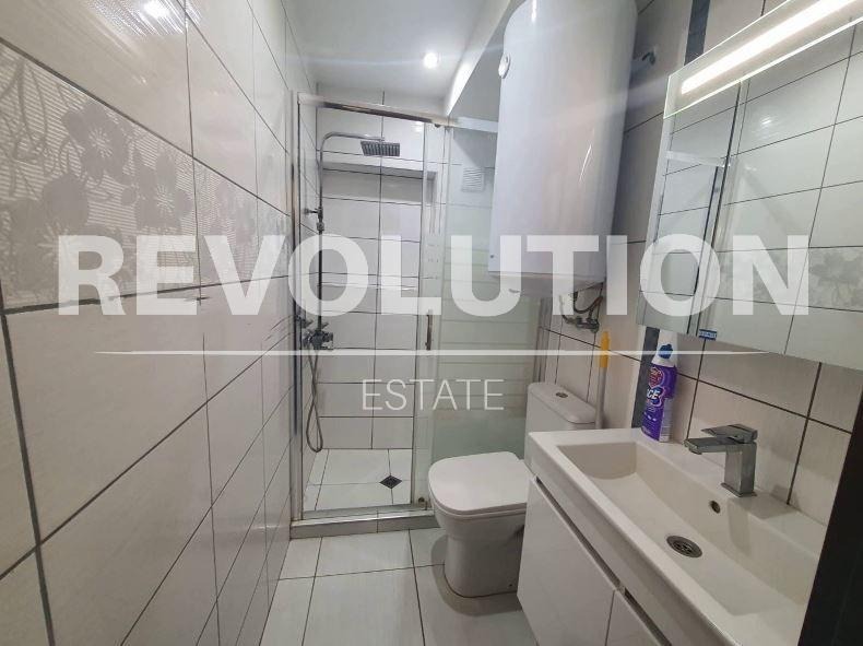 Дава под наем 3-СТАЕН, гр. Варна, Център, снимка 7 - Апартаменти - 52839243