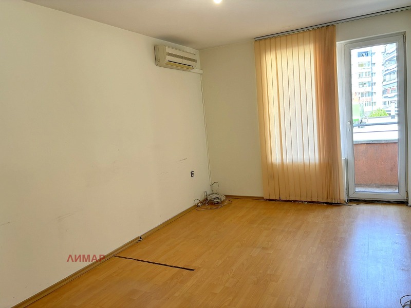 Para alugar  2 quartos Varna , Bazar Levski , 103 m² | 96260009 - imagem [3]