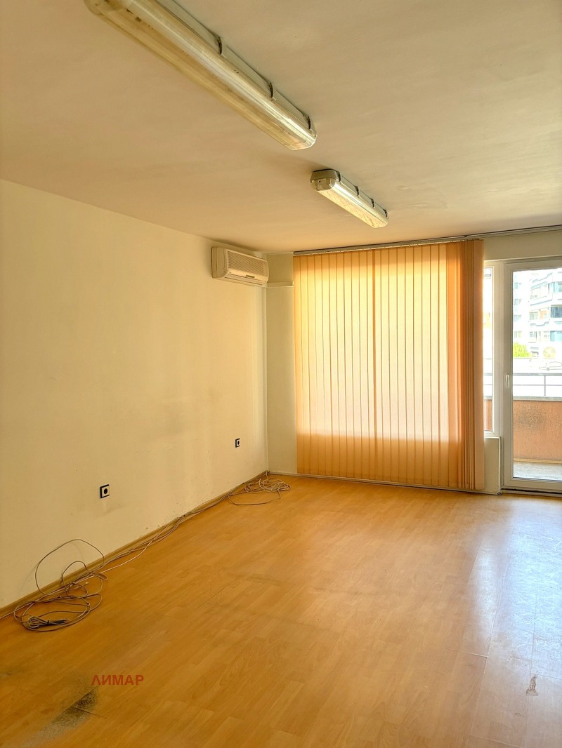 Para alugar  2 quartos Varna , Bazar Levski , 103 m² | 96260009