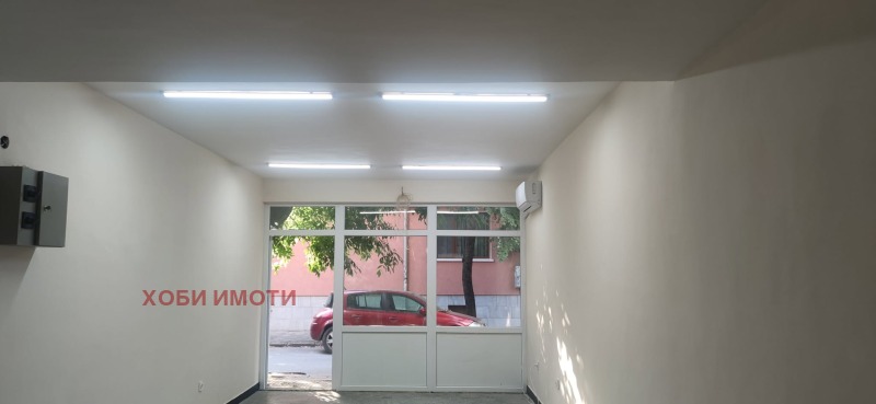 Do wynajęcia  Biuro Plowdiw , Kjuczuk Pariż , 50 mkw | 74600600