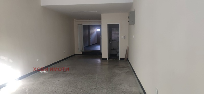 Do wynajęcia  Biuro Plowdiw , Kjuczuk Pariż , 50 mkw | 74600600 - obraz [2]