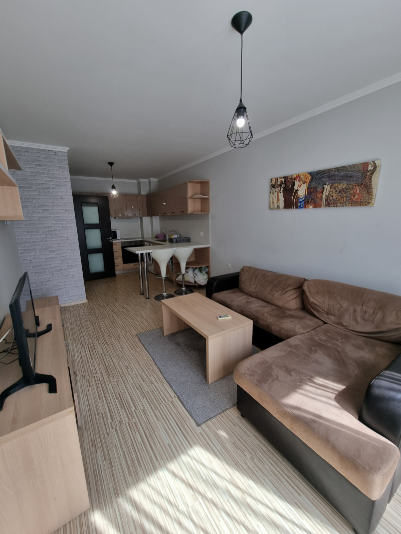 Do wynajęcia  1 sypialnia Plowdiw , Mladeżki Chalm , 68 mkw | 96103472