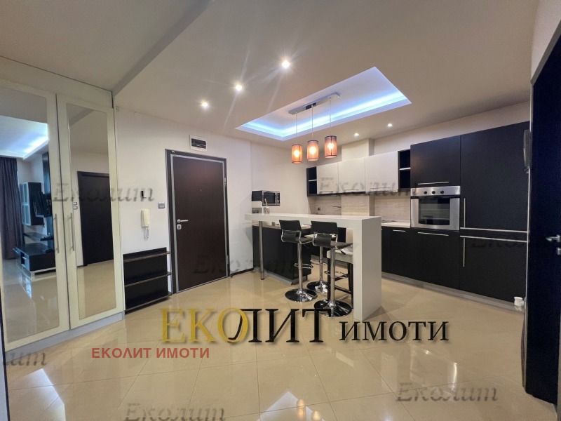 Дава под наем 2-СТАЕН, гр. София, Лозенец, снимка 2 - Апартаменти - 52572084