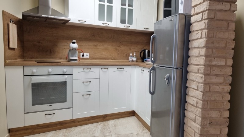 Дава под наем  3-стаен град Русе , Център , 85 кв.м | 52603800 - изображение [3]