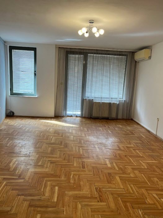 Kiralık  3 yatak odası Sofia , Strelbişe , 190 metrekare | 66535633 - görüntü [13]