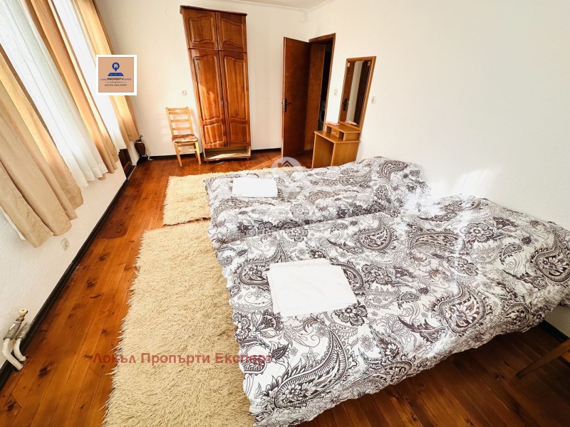 Дава под наем ЕТАЖ ОТ КЪЩА, гр. Банско, област Благоевград, снимка 8 - Етаж от къща - 52522782