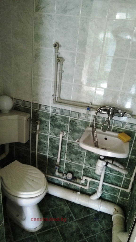 Дава под наем МАГАЗИН, гр. Русе, Център, снимка 3 - Магазини - 56362002