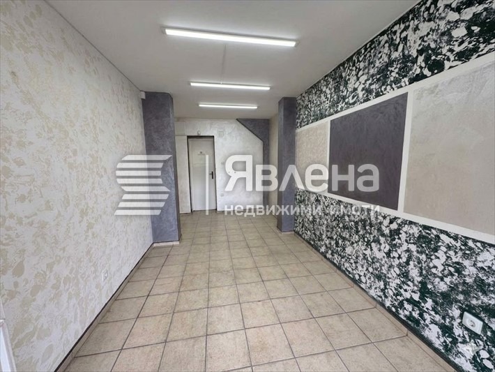 Дава под наем МАГАЗИН, гр. София, Център
