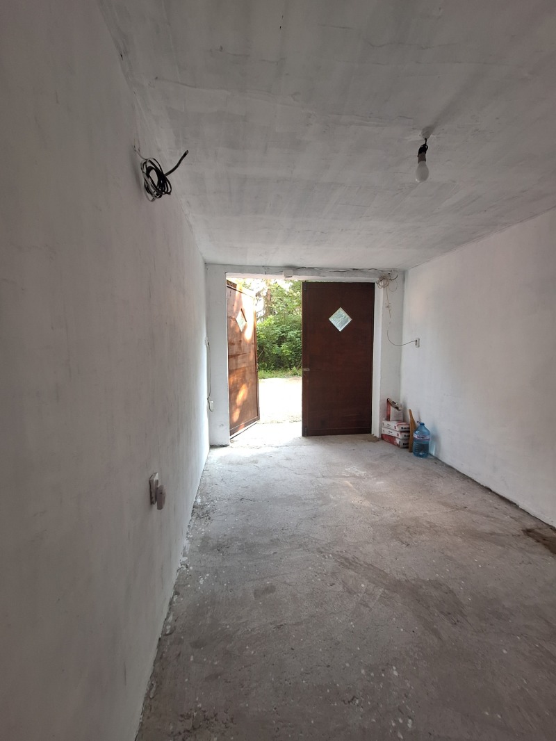 Til leje  Garage Veliko Tarnovo , Tsentar , 17 kvm | 37009553 - billede [2]