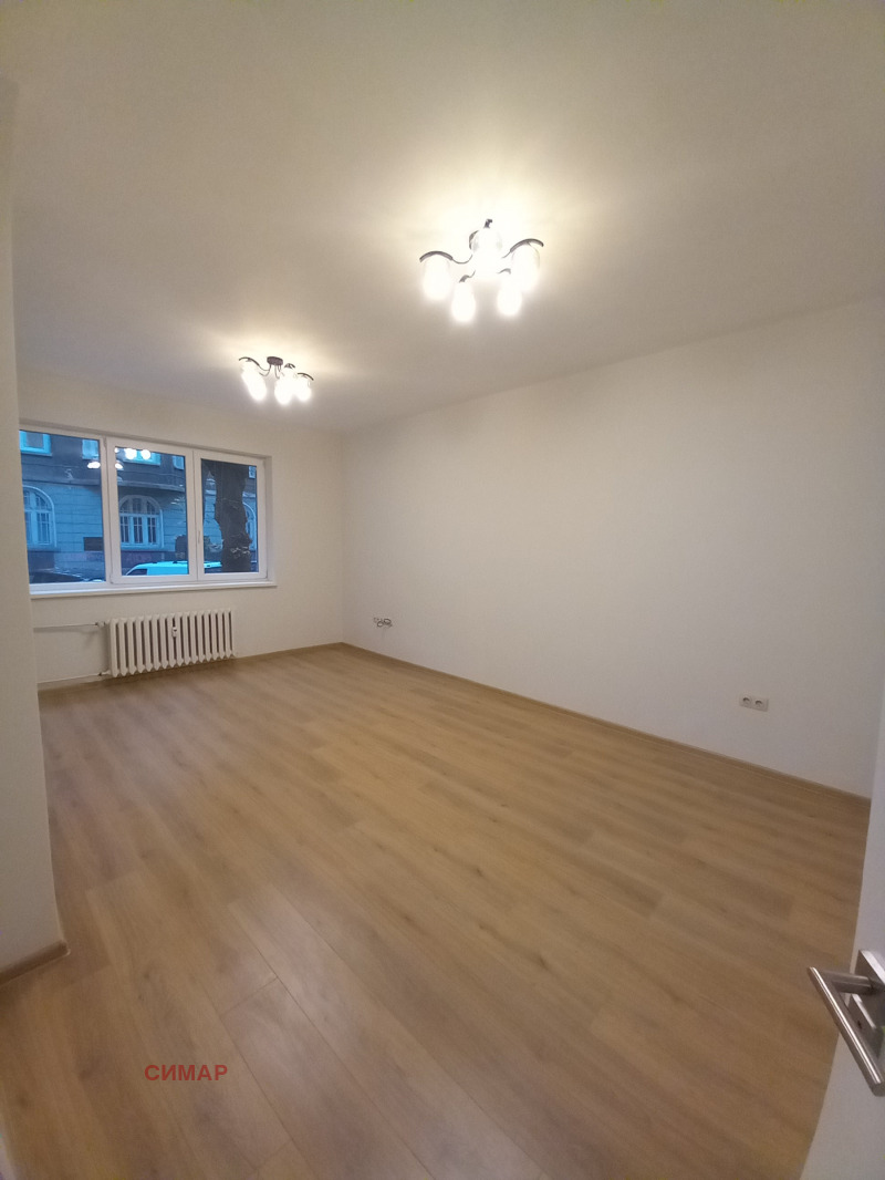 Da affittare  Ufficio Sofia , Tsentar , 86 mq | 78623540 - Immagine [5]