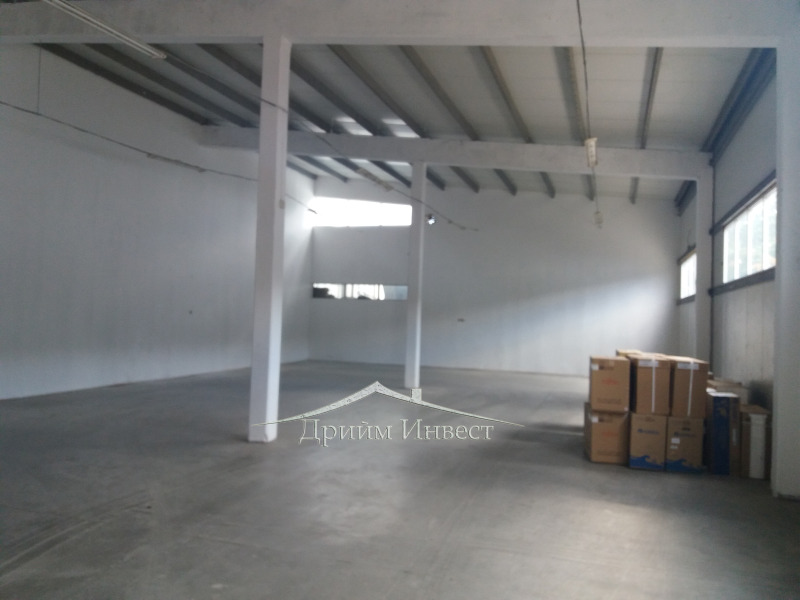 Da affittare  Edificio industriale Plovdiv , Industrialna zona - Sever , 340 mq | 73781450 - Immagine [2]