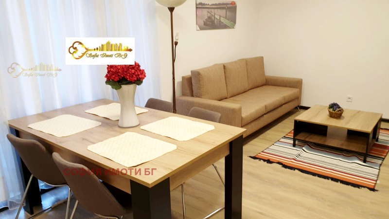 Da affittare  1 camera da letto Sofia , Banishora , 70 mq | 64114799
