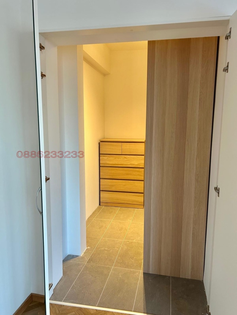 Дава под наем 3-СТАЕН, гр. София, Оборище, снимка 5 - Апартаменти - 52604252