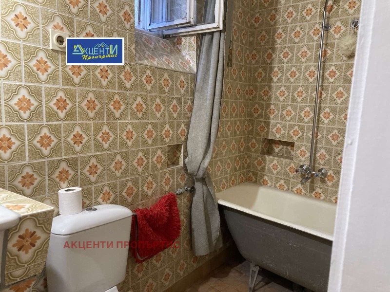 Дава под наем  Етаж от къща град Велико Търново , Център , 100 кв.м | 55252467 - изображение [17]