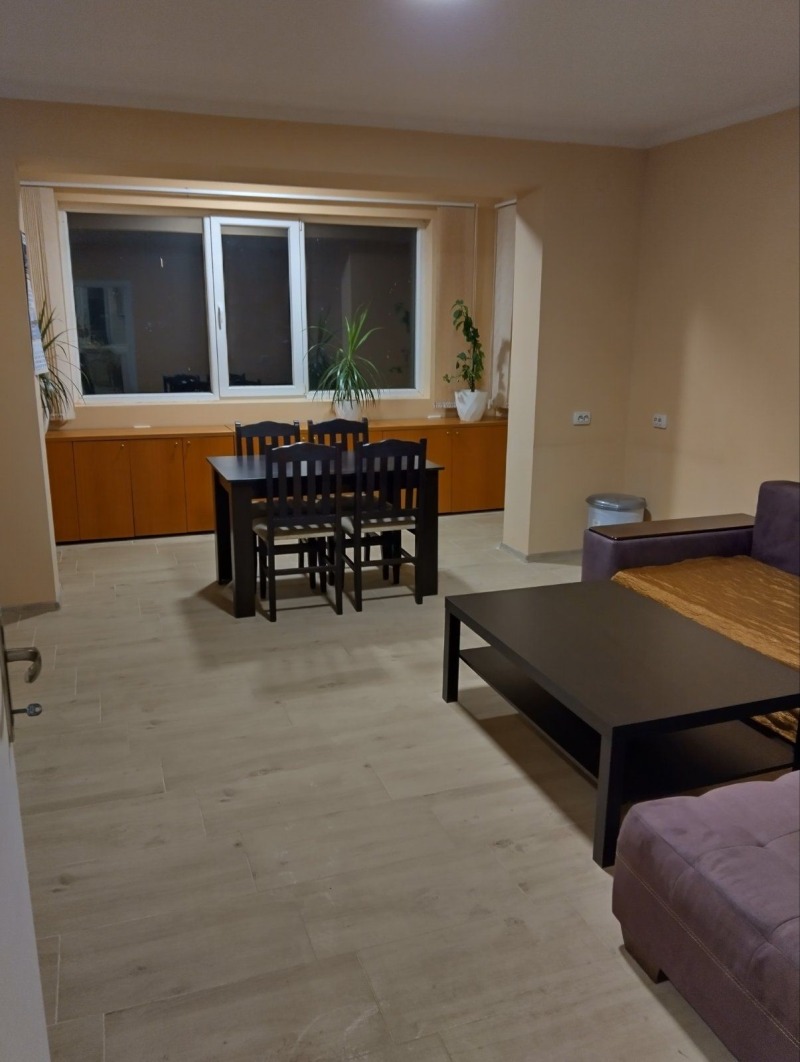 A louer  1 chambre Sofia , Levski , 65 m² | 64720646