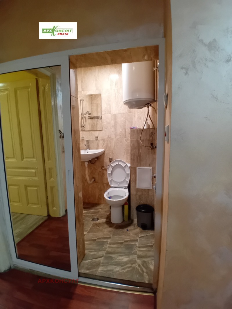 Дава под наем 3-СТАЕН, гр. София, Център, снимка 13 - Апартаменти - 52689876