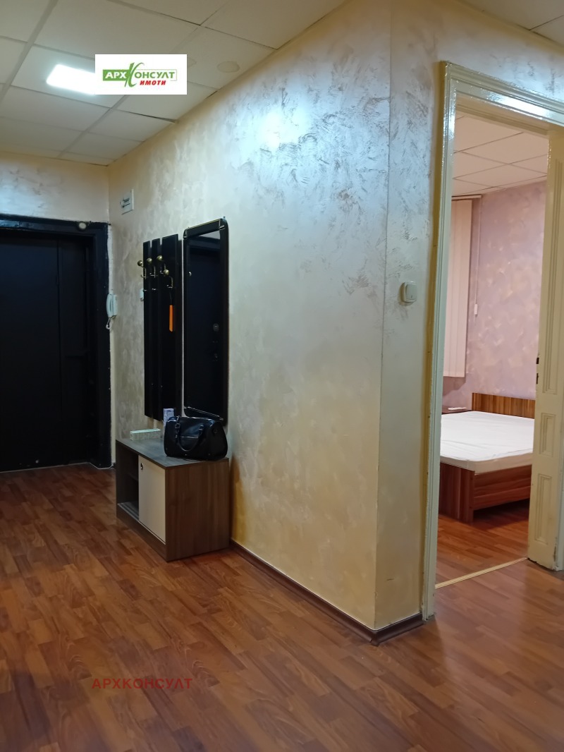 Дава под наем 3-СТАЕН, гр. София, Център, снимка 14 - Апартаменти - 52689876