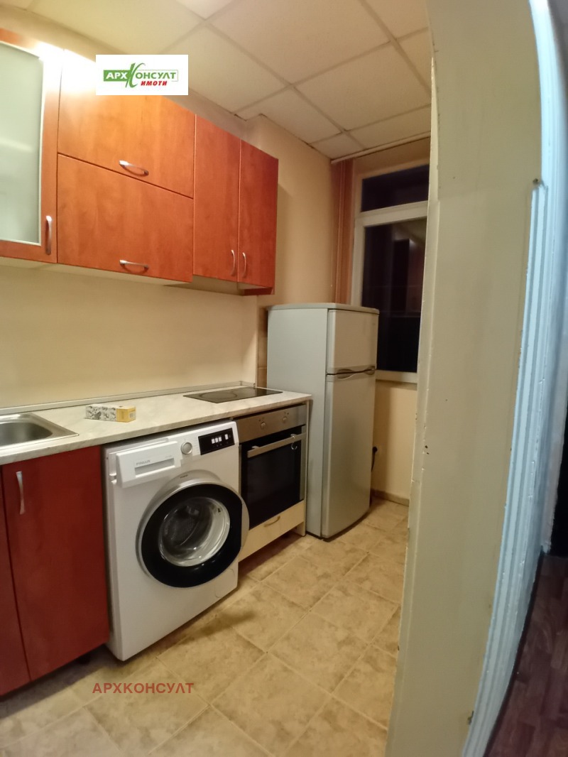 Дава под наем 3-СТАЕН, гр. София, Център, снимка 8 - Апартаменти - 52689876