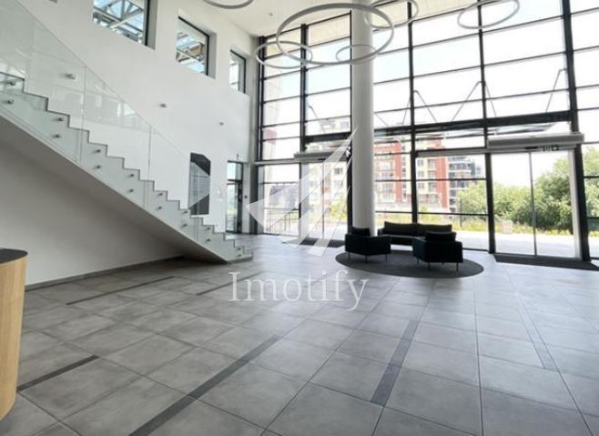 A louer  Bureau Sofia , Manastirski livadi , 500 m² | 93541892