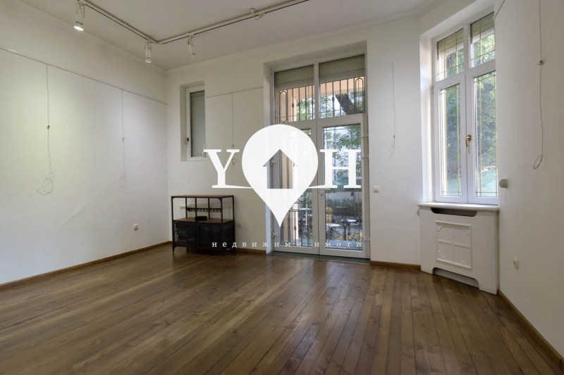 Дава под наем МАГАЗИН, гр. София, Център, снимка 8 - Магазини - 52624556