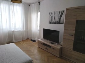 2 makuuhuonetta Tsentar, Sofia