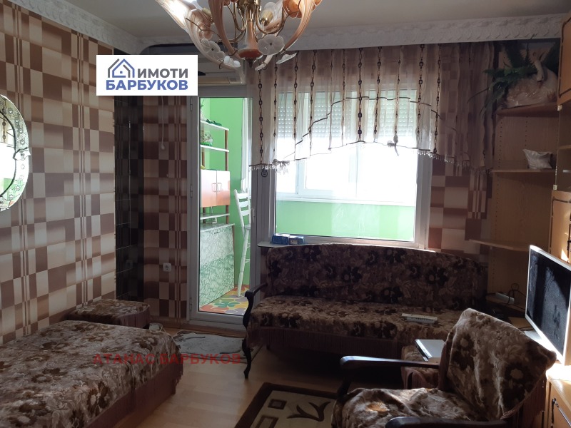Zu vermieten  1 Schlafzimmer Ruse , Rodina 2 , 64 qm | 93609753 - Bild [11]