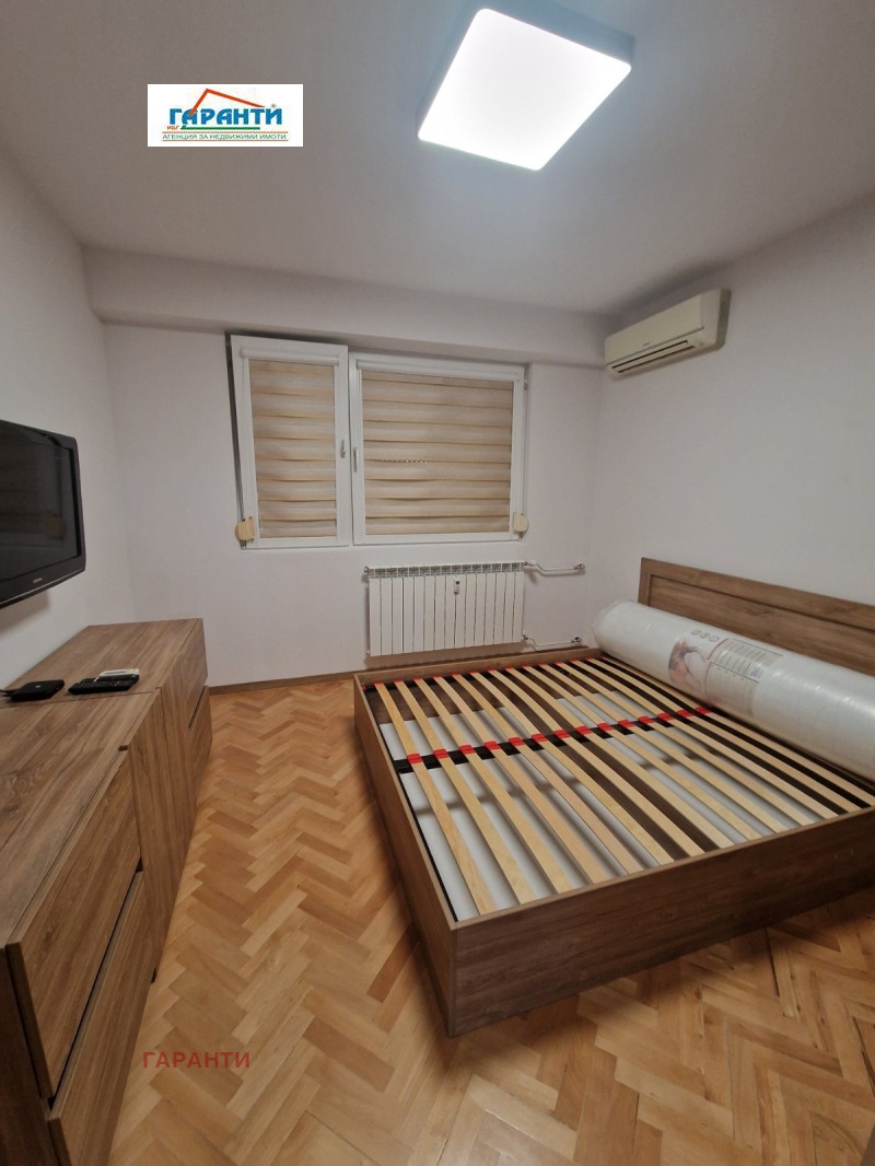 En renta  1 dormitorio Plovdiv , Gagarin , 68 metros cuadrados | 80930166 - imagen [10]