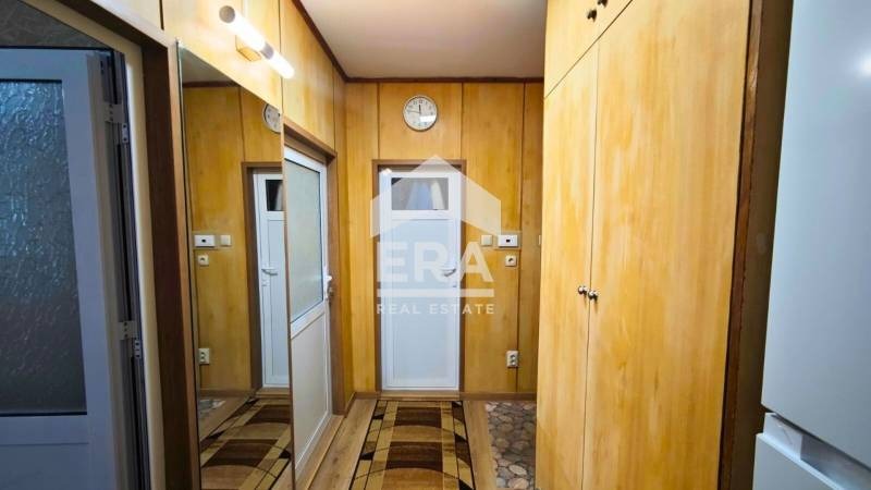 Дава под наем 2-СТАЕН, гр. Търговище, Център, снимка 8 - Апартаменти - 53456085